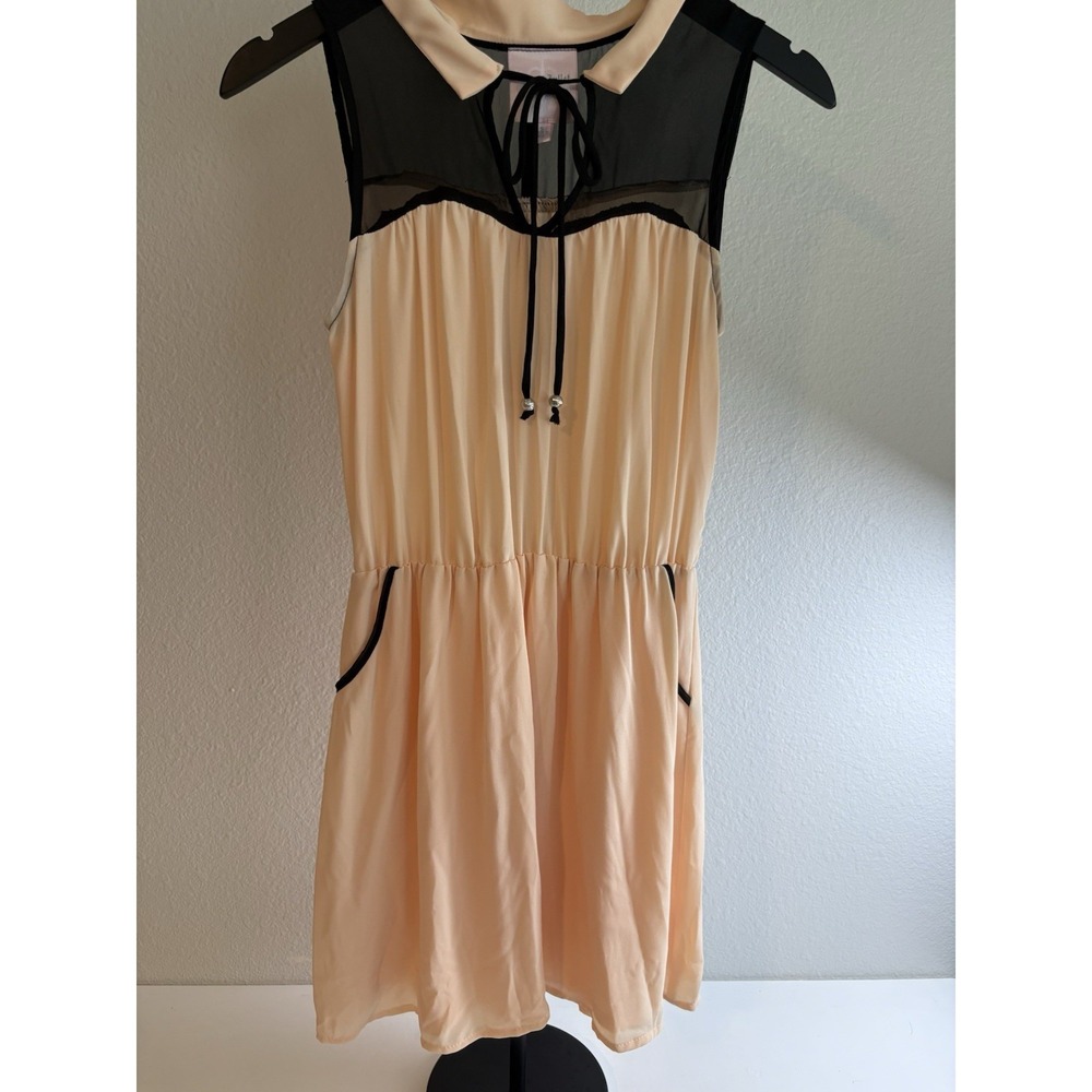 Romeo & Juliet Couture Dress Womens Small Peach Black Mesh Peter Pan Collar